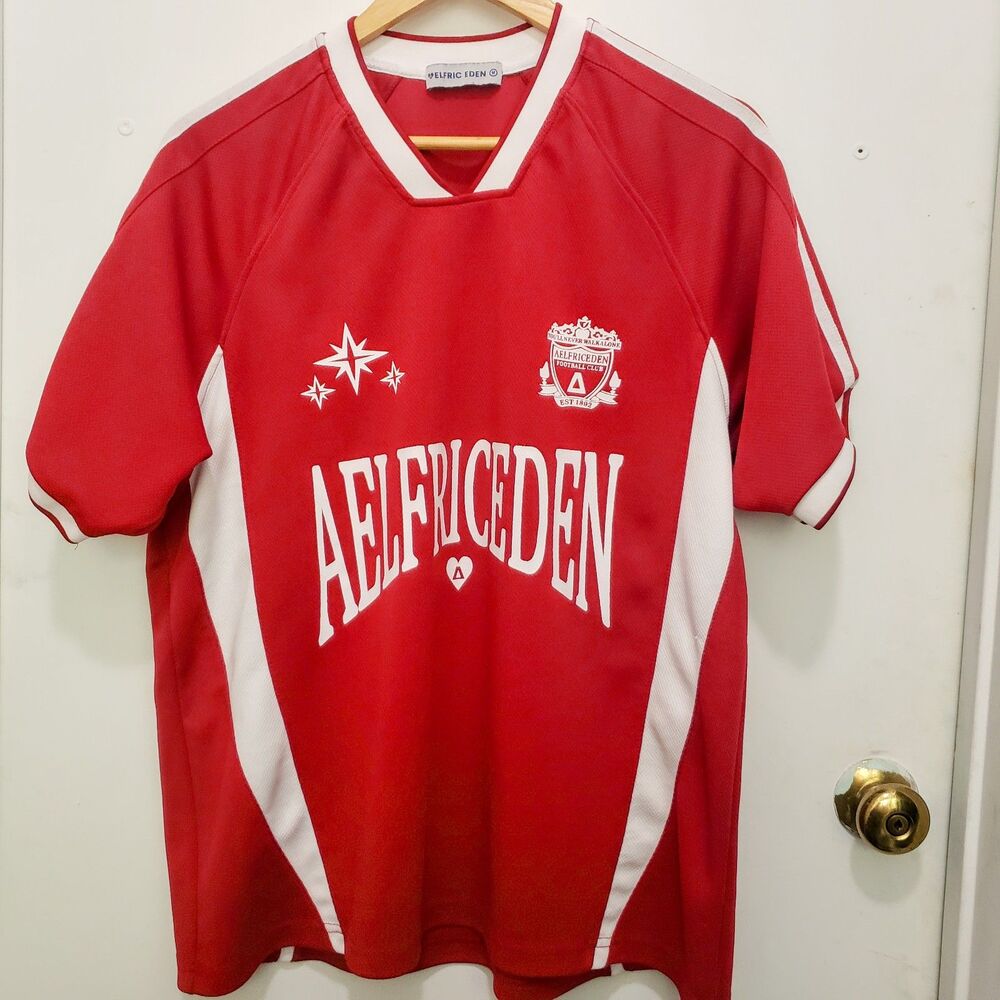 Aelfric Eden Red Football Club Jersey Men’s Size Medium Streetwear Y2K